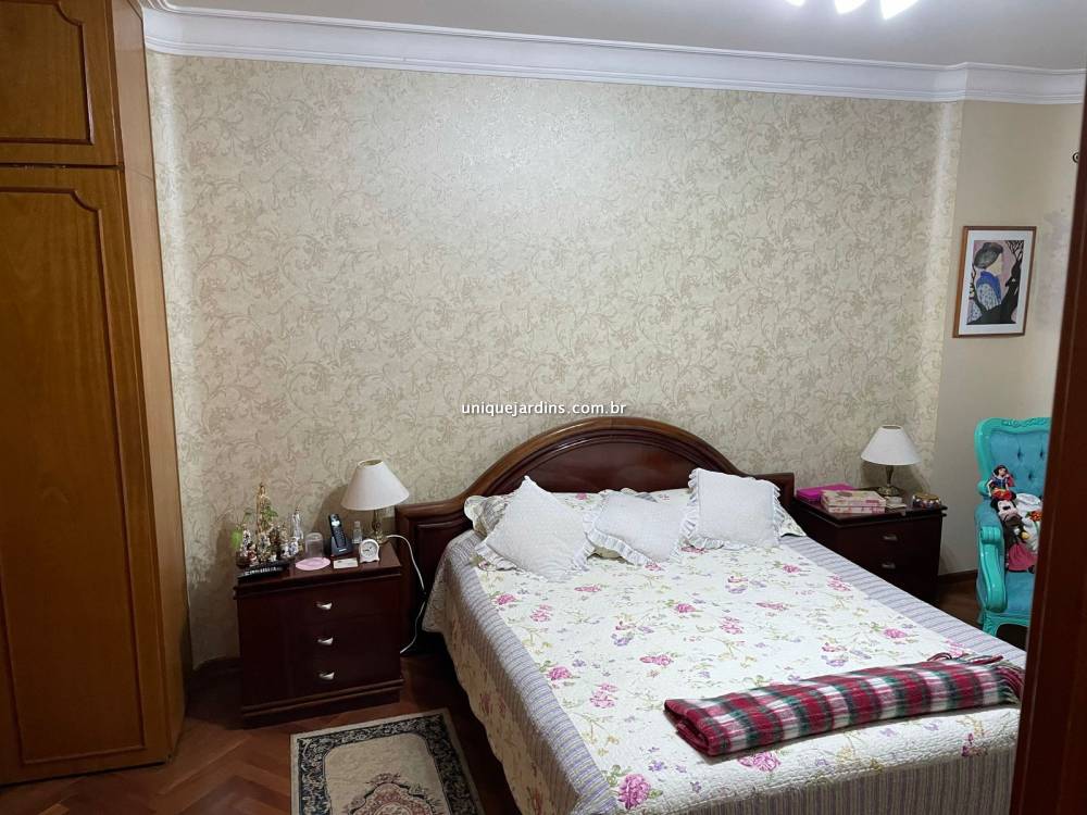 Apartamento à venda na Avenida ChibarásMoema - 999-apartamento-moema-sao-paulo-102202-1.jpg