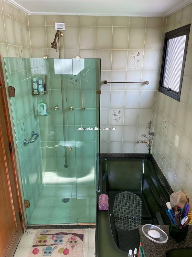 Apartamento à venda na Avenida ChibarásMoema - 999-apartamento-moema-sao-paulo-102635-12.jpg