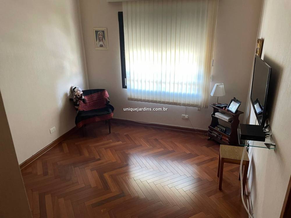 Apartamento à venda na Avenida ChibarásMoema - 999-apartamento-moema-sao-paulo-102636-14.jpg