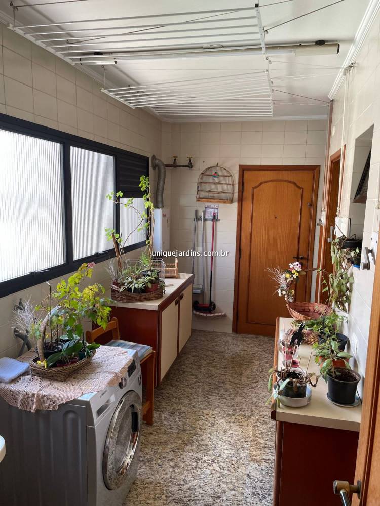 Apartamento à venda na Avenida ChibarásMoema - 999-apartamento-moema-sao-paulo-102636-15.jpg