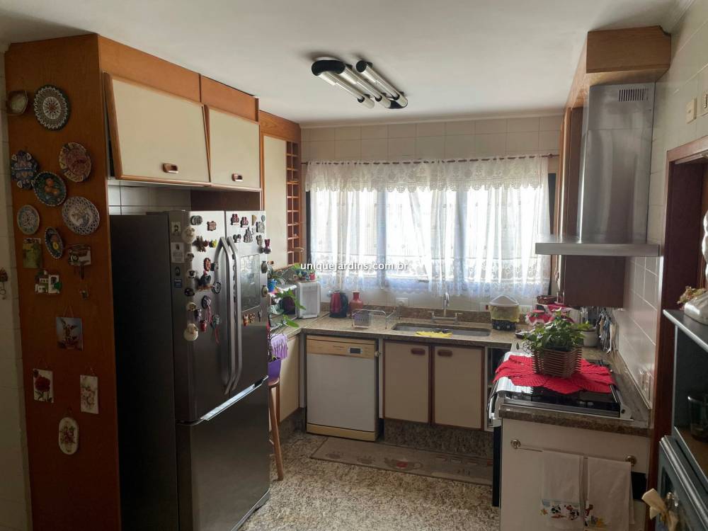 Apartamento à venda na Avenida ChibarásMoema - 999-apartamento-moema-sao-paulo-102636-16.jpg