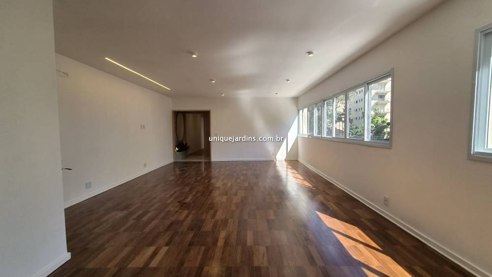 Apartamento à venda na Rua SergipeHigienópolis - apartamento-higienopolis-sao-paulo-142254-1.jpg