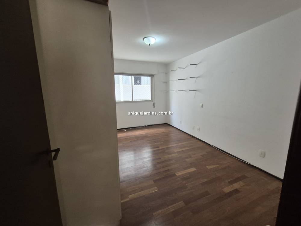 Apartamento à venda na Alameda LorenaJardim América - 999-apartamento-jardim-america-sao-paulo-164927-0.jpg