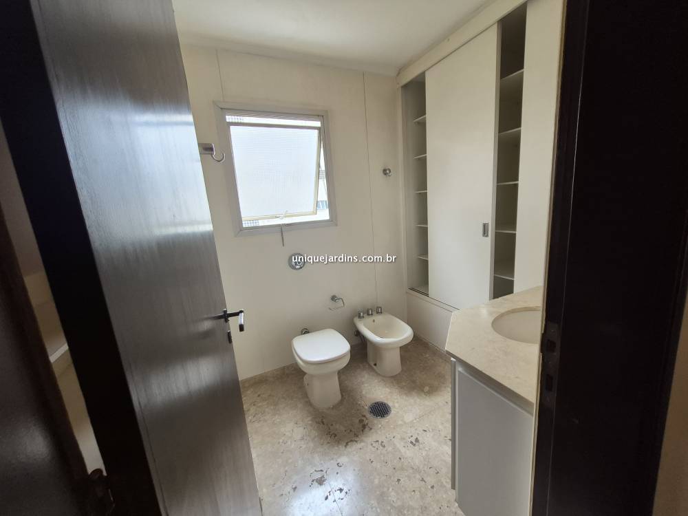 Apartamento à venda na Alameda LorenaJardim América - 999-apartamento-jardim-america-sao-paulo-164927-3.jpg