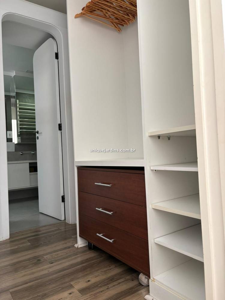 Apartamento à venda na Rua TuimMoema - 999-apartamento-moema-sao-paulo-155340-13.jpg