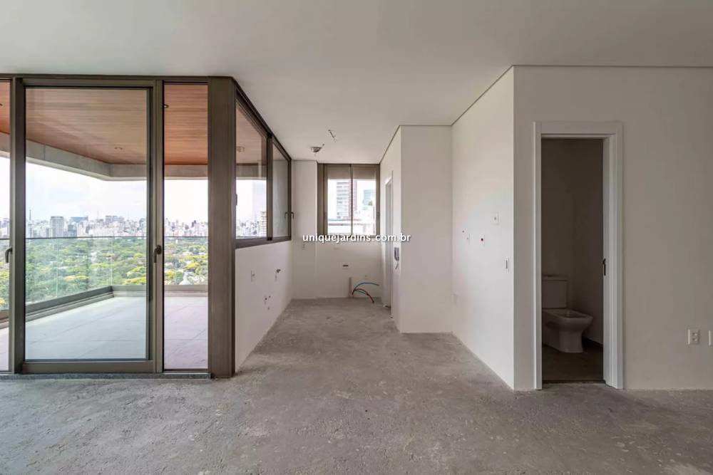 Apartamento à venda na Rua Jerônimo da VeigaItaim Bibi - apartamento-itaim-bibi-sao-paulo-165634-10.jpg