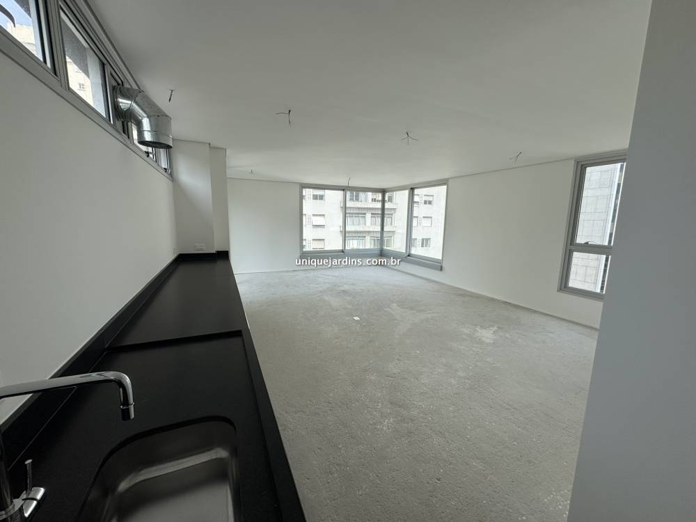 Apartamento à venda na Rua UrimondubaItaim Bibi - apartamento-itaim-bibi-sao-paulo-142901-6.jpg