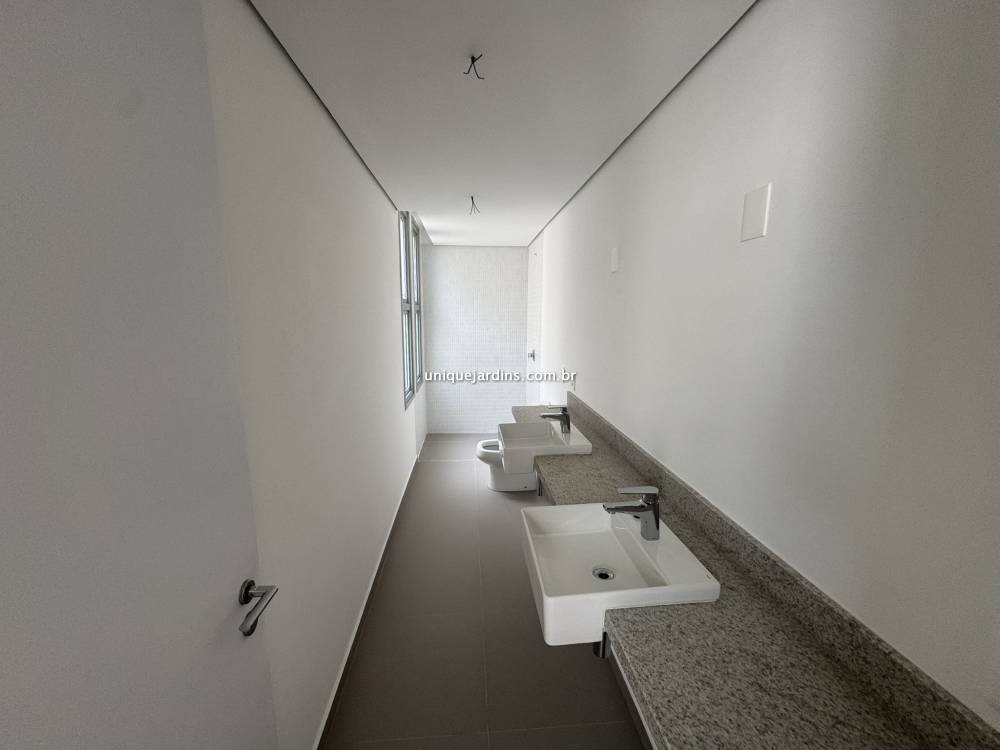 Apartamento à venda na Rua UrimondubaItaim Bibi - apartamento-itaim-bibi-sao-paulo-142903-15.jpg