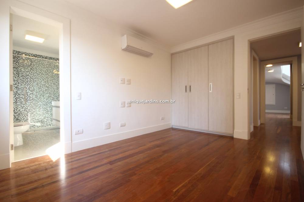 Cobertura Duplex à venda na Rua Engenheiro Edgar Egídio de SousaHigienópolis - 999-cobertura-duplex-higienopolis-sao-paulo-154708-0.jpg