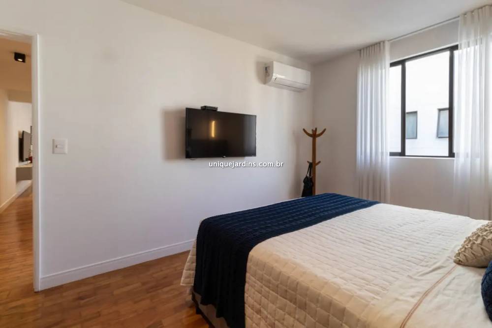 Apartamento à venda na Rua Pedroso AlvarengaItaim Bibi - 999-apartamento-itaim-bibi-sao-paulo-214450-1.jpg
