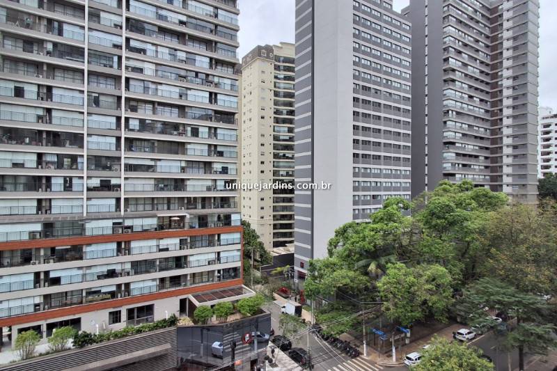 Apartamento à venda na Avenida JamarisMoema - 999-apartamento-moema-sao-paulo-101725-9.jpg
