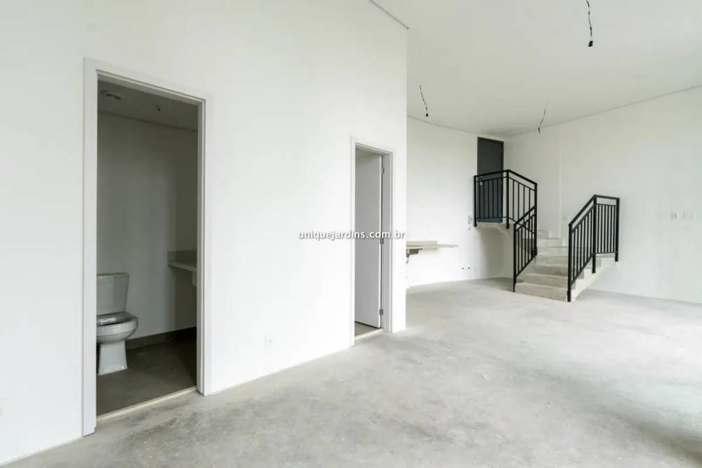 Apartamento à venda na Avenida AçocêMoema - 999-apartamento-moema-sao-paulo-180237-1.jpg