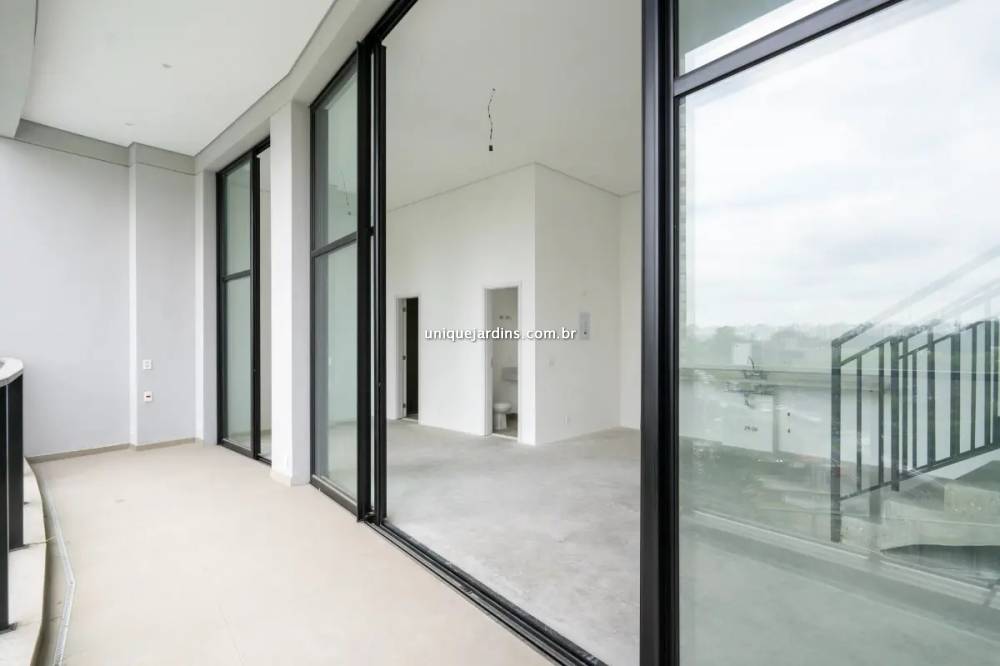 Apartamento à venda na Avenida AçocêMoema - 999-apartamento-moema-sao-paulo-180237-2.jpg