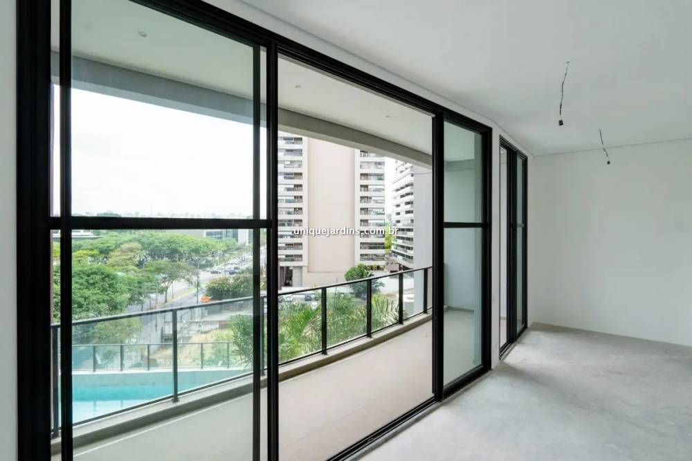 Apartamento à venda na Avenida AçocêMoema - 999-apartamento-moema-sao-paulo-180237-9.jpg