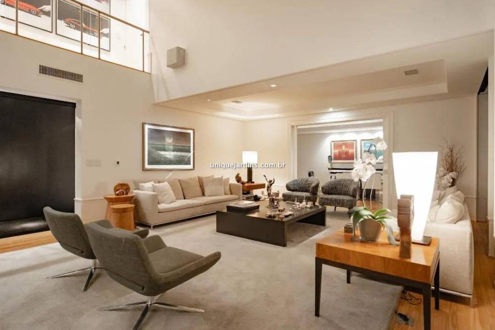 Apartamento à venda na Rua Peixoto GomideJardim América - 999-apartamento-jardim-america-sao-paulo-202508-1.jpg