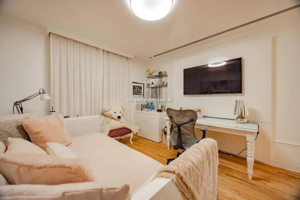 Apartamento à venda na Rua Peixoto GomideJardim América - 999-apartamento-jardim-america-sao-paulo-203256-0.jpg