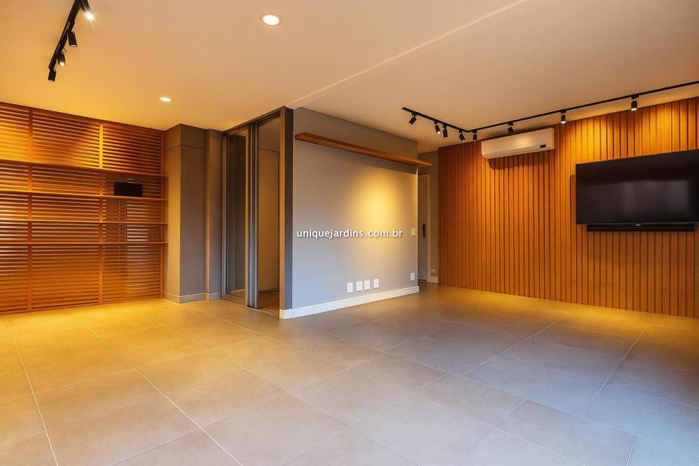 Apartamento à venda na Rua João CachoeiraItaim Bibi - 999-apartamento-itaim-bibi-sao-paulo-211905-16.jpg