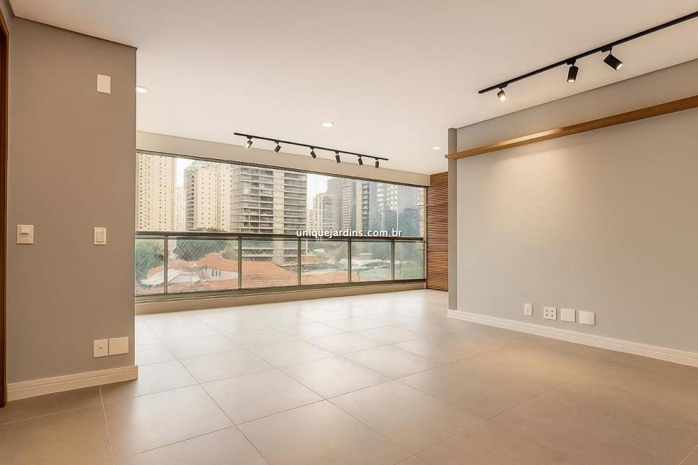 Apartamento à venda na Rua João CachoeiraItaim Bibi - 999-apartamento-itaim-bibi-sao-paulo-211905-19.jpg