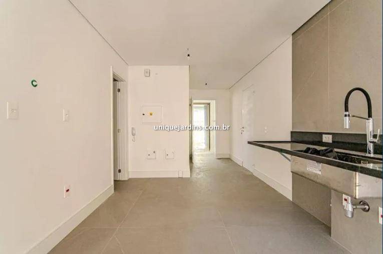 Apartamento à venda na Rua Afonso BrazVila Nova Conceição - 999-apartamento-vila-nova-conceicao-sao-paulo-124325-4.jpg