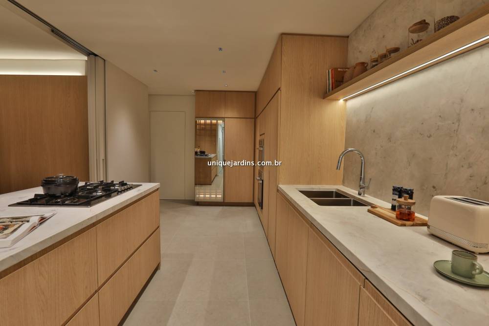 Apartamento à venda na Rua Henrique MonteiroJardim Europa - apartamento-jardim-europa-sao-paulo-151925-15.jpg
