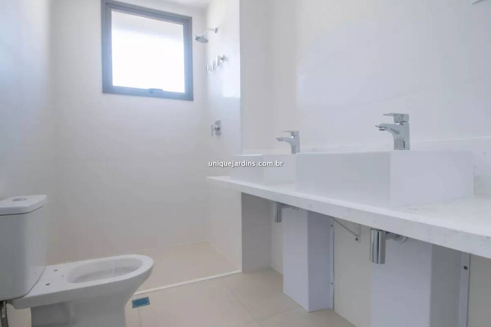 Apartamento à venda na Rua UrimondubaItaim Bibi - 999-apartamento-itaim-bibi-sao-paulo-151029-9.jpg