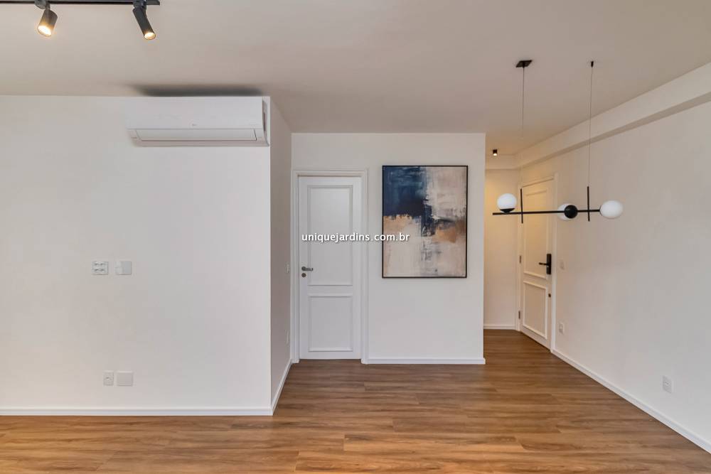 Apartamento à venda na Rua Doutor Andrade PertenceVila Olímpia - apartamento-vila-olimpia-sao-paulo-153410-18.jpg