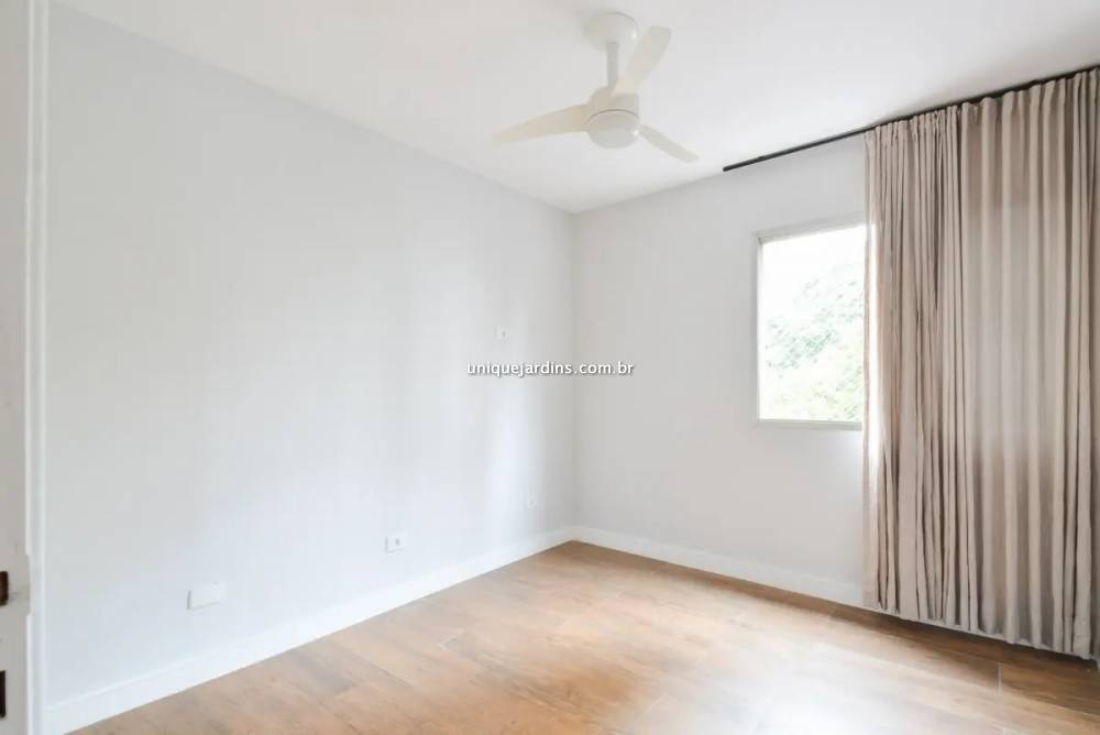 Apartamento à venda na Avenida JacutingaMoema - 999-apartamento-moema-sao-paulo-113655-1.jpg