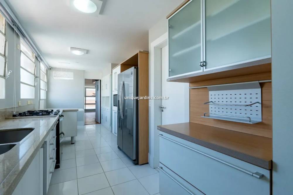 Apartamento à venda na Rua Haddock LoboJardim América - 999-apartamento-jardim-america-sao-paulo-111140-17.jpg