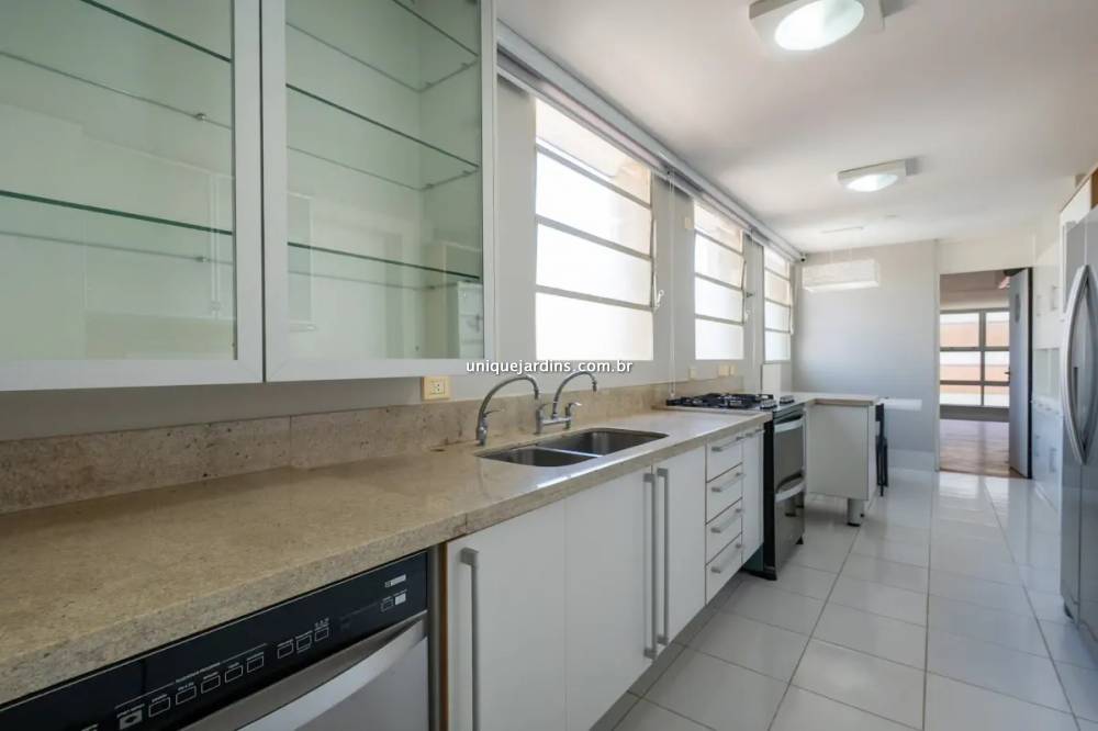 Apartamento à venda na Rua Haddock LoboJardim América - 999-apartamento-jardim-america-sao-paulo-111140-18.jpg