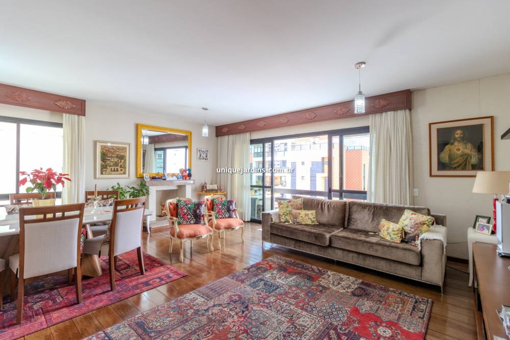 Apartamento venda Moema - Referência AP15998