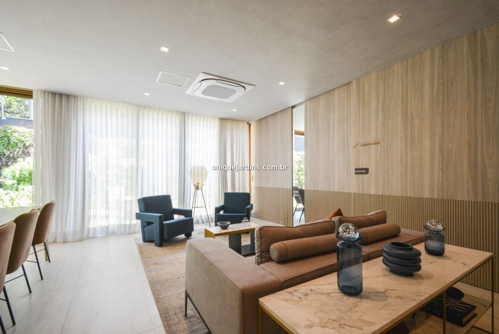 Apartamento à venda na Rua Afonso BrazVila Nova Conceição - 999-142459-3.jpg