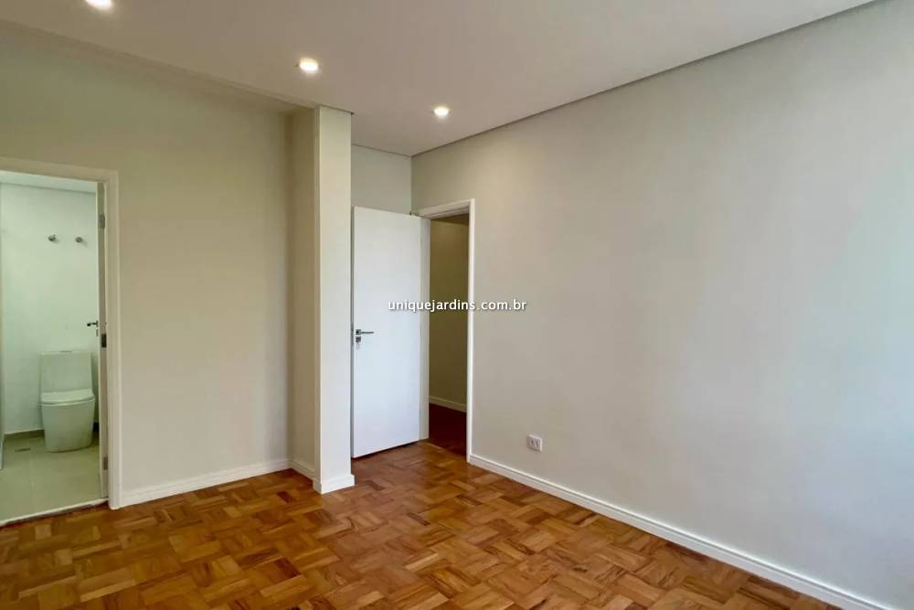 Apartamento à venda na Rua Alcino BragaParaíso - 999-apartamento-paraiso-sao-paulo-132551-2.jpg