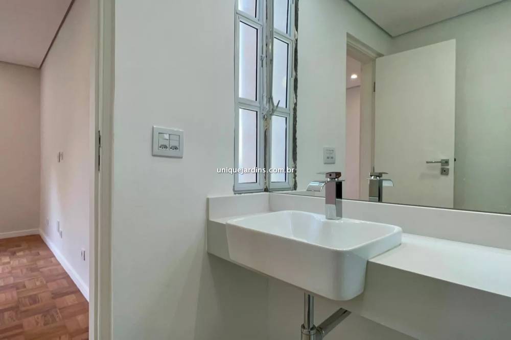 Apartamento à venda na Rua Alcino BragaParaíso - 999-apartamento-paraiso-sao-paulo-132914-1.jpg