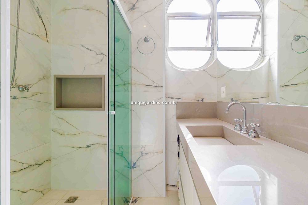 Apartamento à venda na Rua UrimondubaItaim Bibi - 999-apartamento-itaim-bibi-sao-paulo-160409-9.jpg