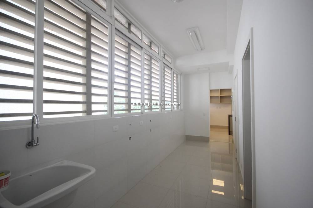 Apartamento à venda na Rua PiauíHigienópolis - 999-apartamento-higienopolis-sao-paulo-150503-11.jpg