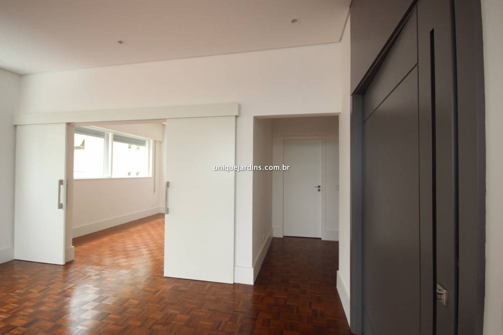 Apartamento à venda na Rua PiauíHigienópolis - 999-apartamento-higienopolis-sao-paulo-150503-14.jpg