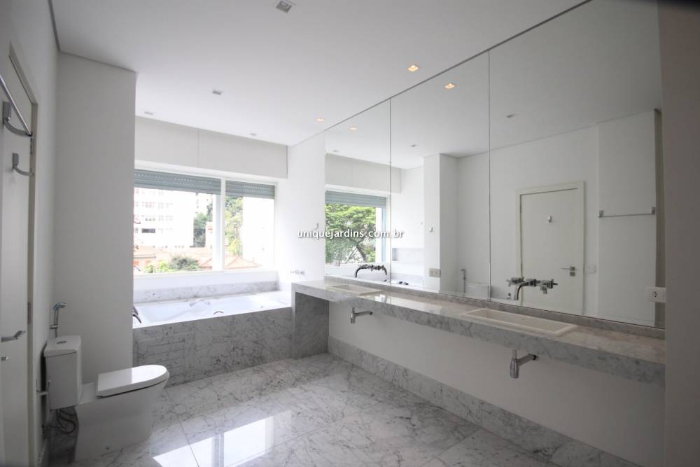 Apartamento à venda na Rua PiauíHigienópolis - 999-apartamento-higienopolis-sao-paulo-150900-10.jpg