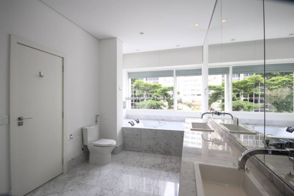 Apartamento à venda na Rua PiauíHigienópolis - 999-apartamento-higienopolis-sao-paulo-150900-9.jpg