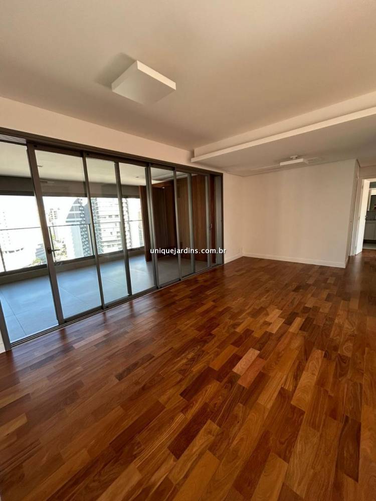 Apartamento à venda na Rua Santa JustinaVila Olímpia - 999-apartamento-vila-olimpia-sao-paulo-105129-16.jpg