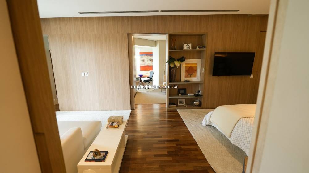Apartamento à venda na Rua Domingos LemeVila Nova Conceição - 999-apartamento-vila-nova-conceicao-sao-paulo-161322-6.jpg
