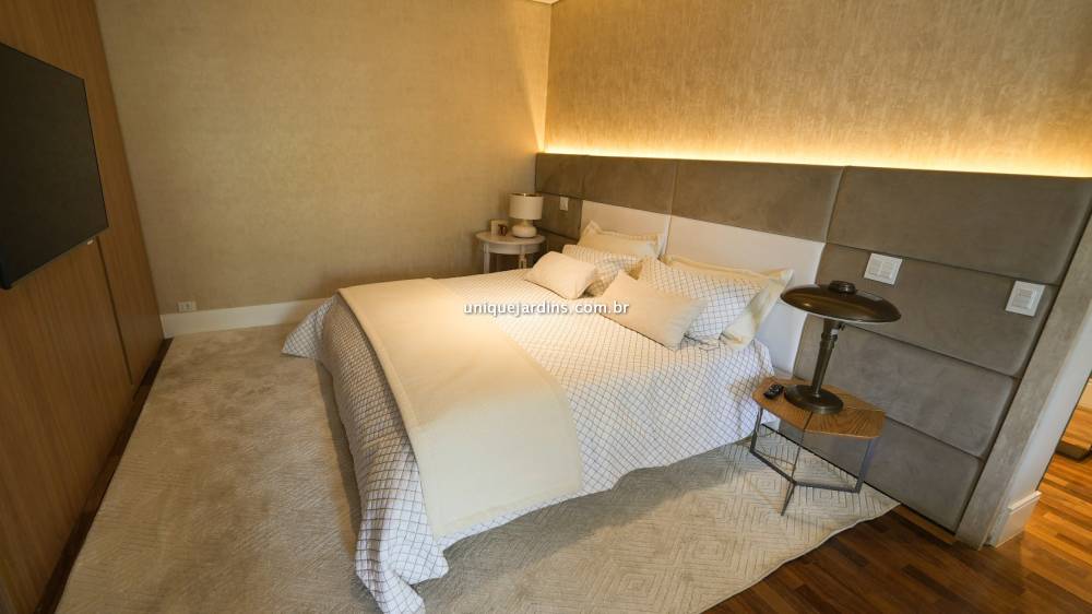 Apartamento à venda na Rua Domingos LemeVila Nova Conceição - 999-apartamento-vila-nova-conceicao-sao-paulo-161322-9.jpg