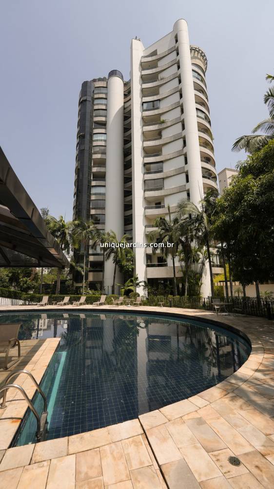 Apartamento à venda na Rua Domingos LemeVila Nova Conceição - 999-apartamento-vila-nova-conceicao-sao-paulo-161338-10.jpg