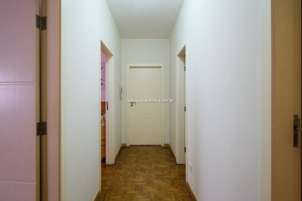 Apartamento à venda na Rua ItacolomiHigienópolis - 999-apartamento-higienopolis-sao-paulo-165443-2.jpg