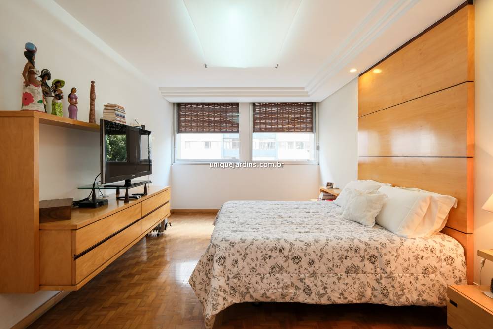 Apartamento à venda na Rua ItacolomiHigienópolis - 999-apartamento-higienopolis-sao-paulo-165445-12.jpg