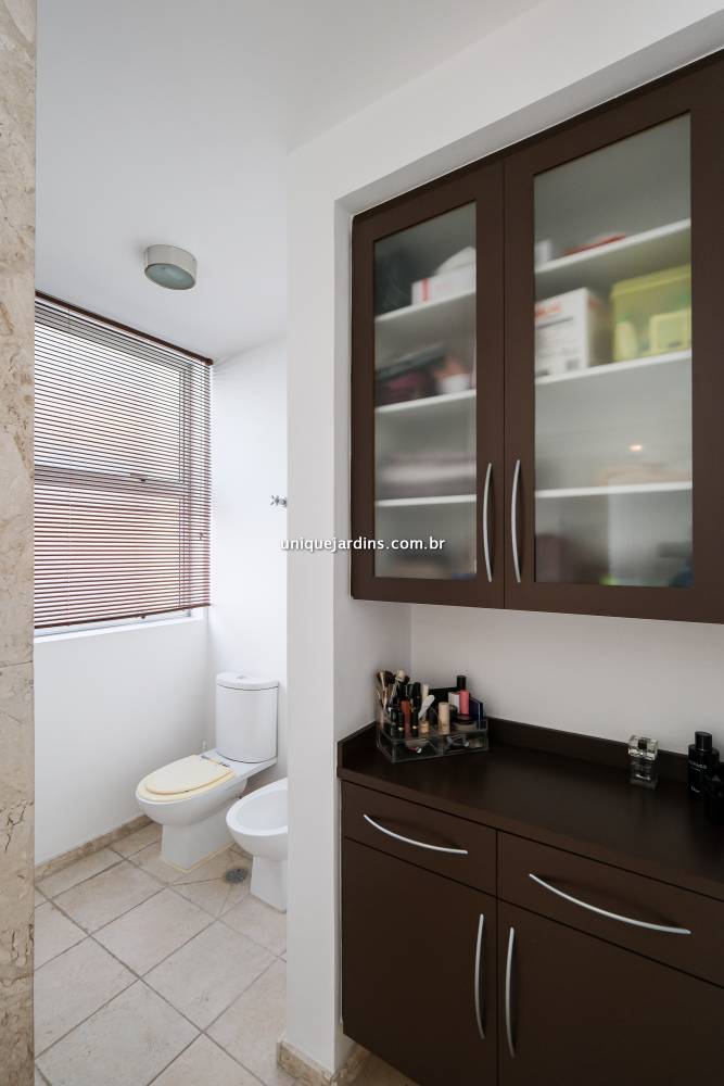 Apartamento à venda na Rua ItacolomiHigienópolis - 999-apartamento-higienopolis-sao-paulo-165445-15.jpg