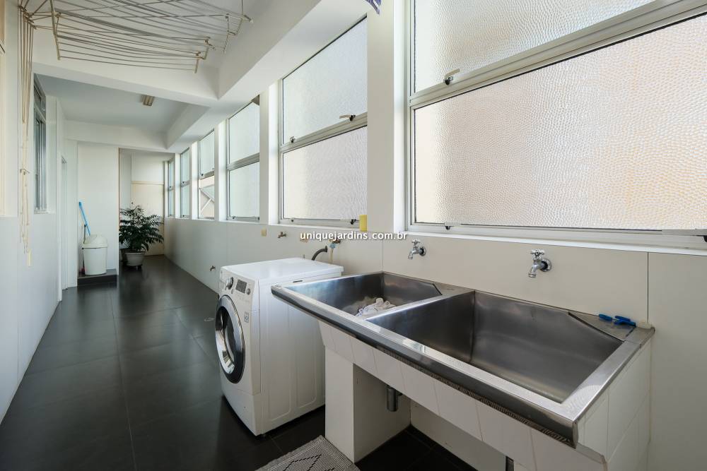 Apartamento à venda na Rua ItacolomiHigienópolis - apartamento-higienopolis-sao-paulo-165431-13.jpg