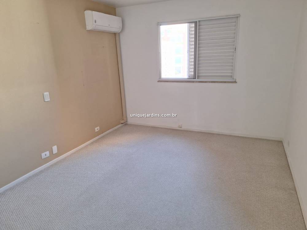 Apartamento à venda na Rua JacuriciItaim Bibi - 999-apartamento-itaim-bibi-sao-paulo-135107-0.jpg