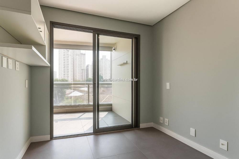 Apartamento para alugar na Rua João CachoeiraItaim Bibi - 999-apartamento-itaim-bibi-sao-paulo-211903-1.jpg