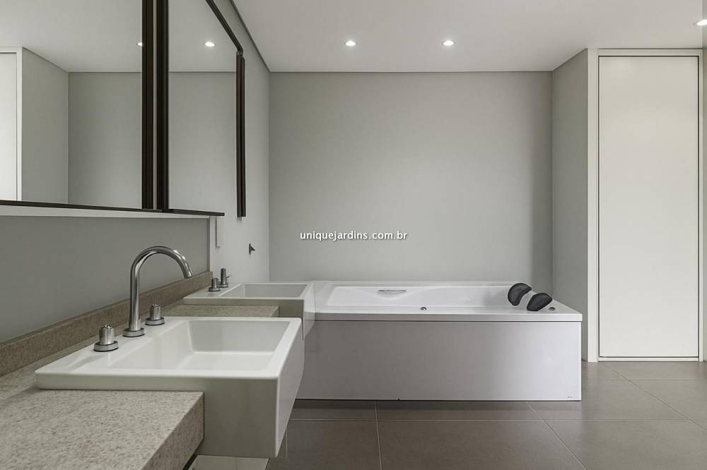 Apartamento para alugar na Rua João CachoeiraItaim Bibi - 999-apartamento-itaim-bibi-sao-paulo-211904-4.jpg