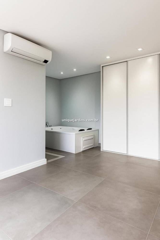 Apartamento para alugar na Rua João CachoeiraItaim Bibi - 999-apartamento-itaim-bibi-sao-paulo-211904-8.jpg